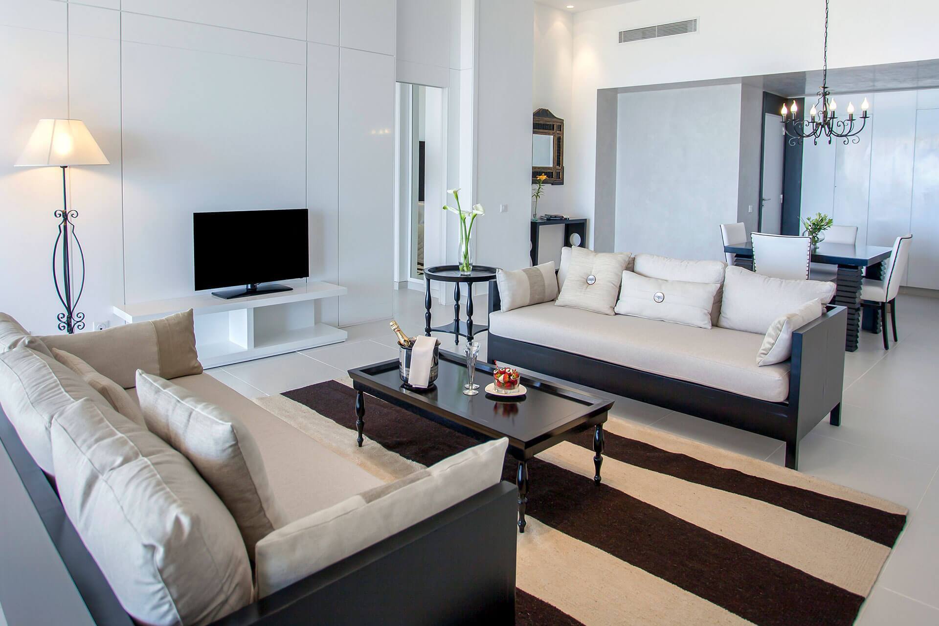 Suite-Sebastian-Salon-SAM