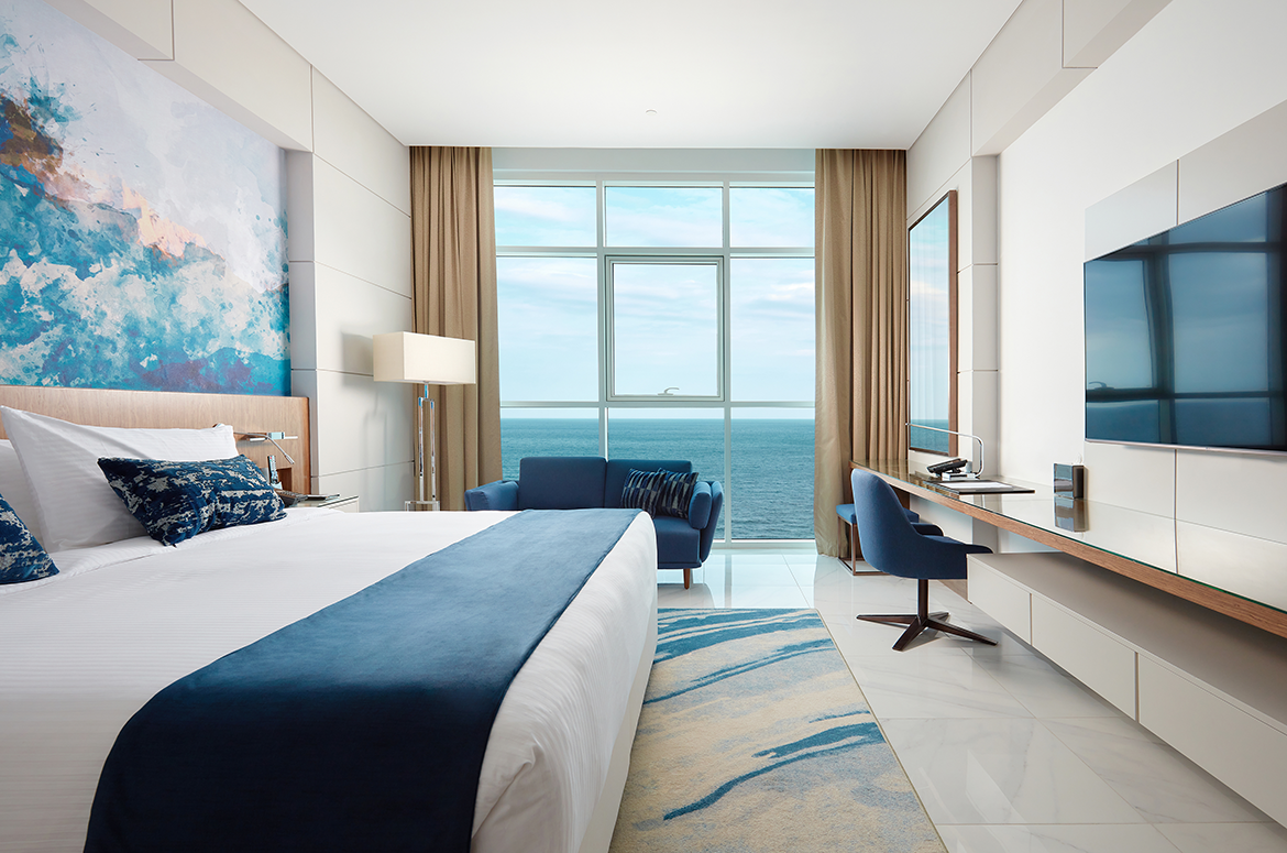 Отель royal m beach resort al. Royal m Hotel Fujairah 5. Royal m al Aqah Beach Hotel and Resort 5*. Novotel Fujairah 4*. Le Meridien al Aqah Beach Resort.