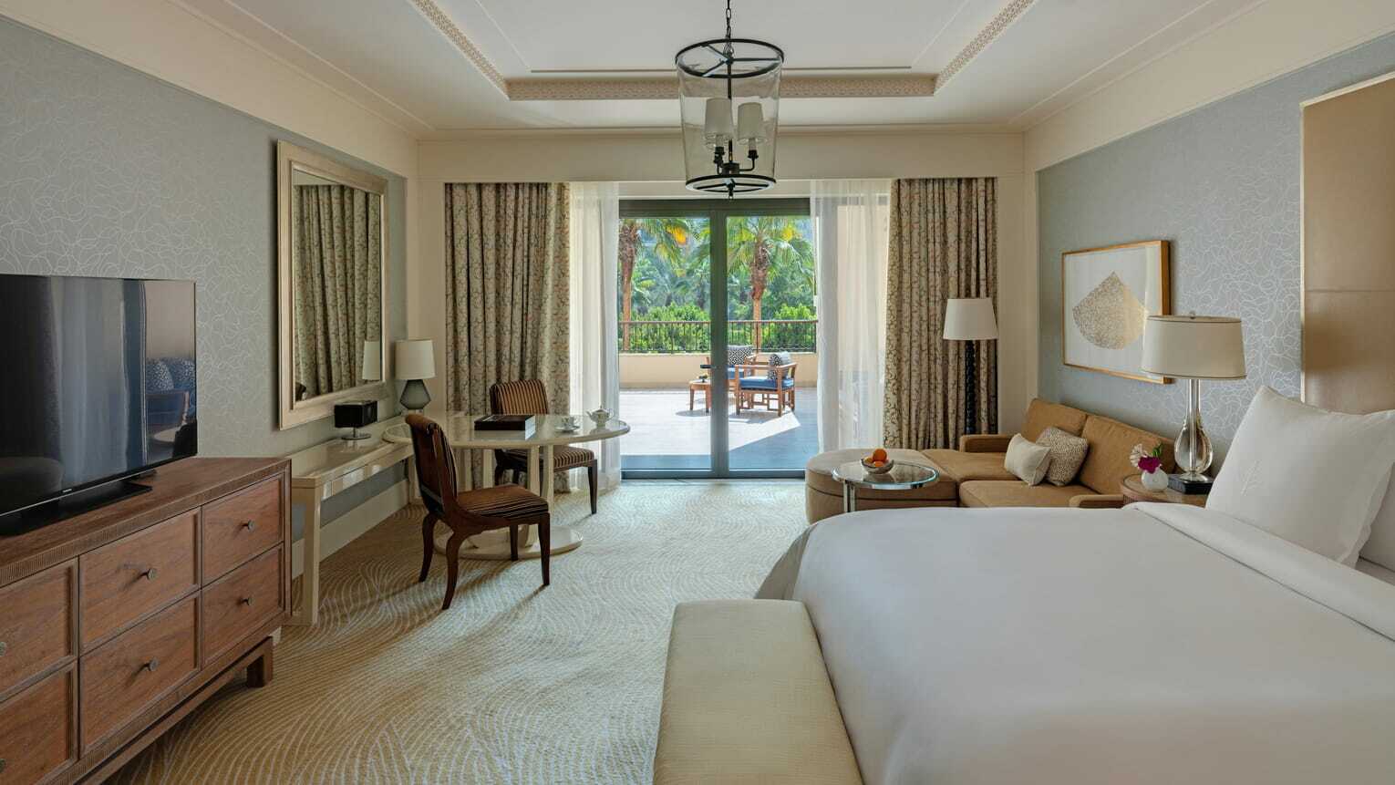 Four Seasons Resort Dubai at Jumeirah Beach 5* Дубай