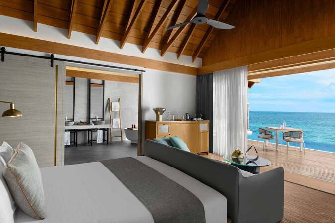 Emerald Faarufushi Resort & Spa 5* (Раа Атолл)