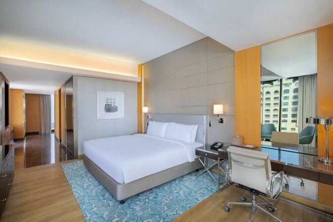 Hilton Dubai Palm Jumeirah 5* Дубай