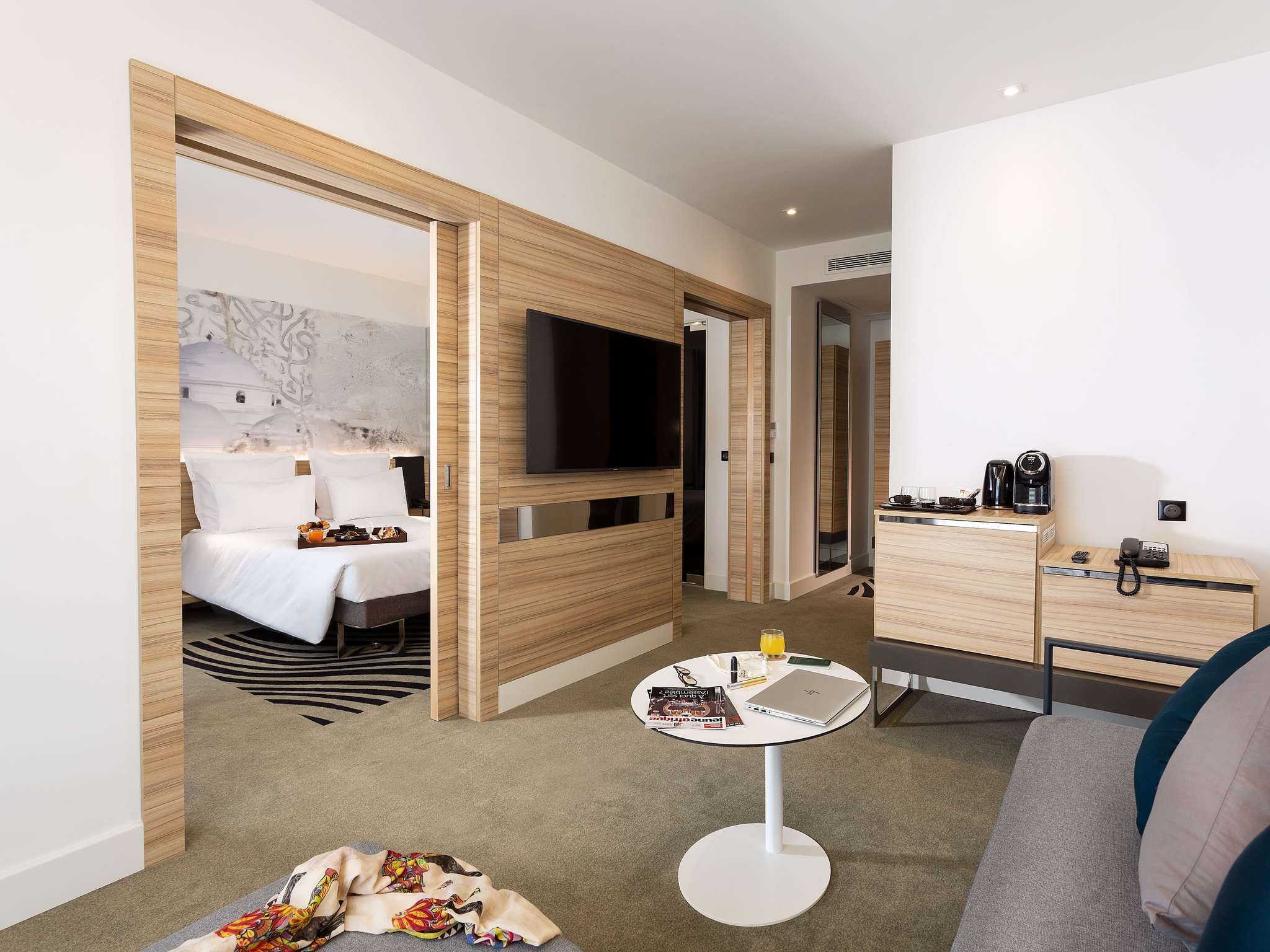Novotel Tunis 4*