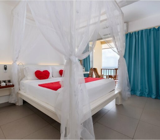Coral Strand Smart Choice Hotel Seychelles, Beau Vallon, Mahe Island 4*